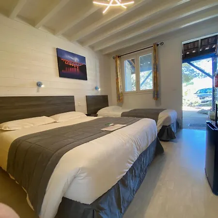 Hotel Des 4 Vents Esprit Camargue Parking Privé Gratuit 3*