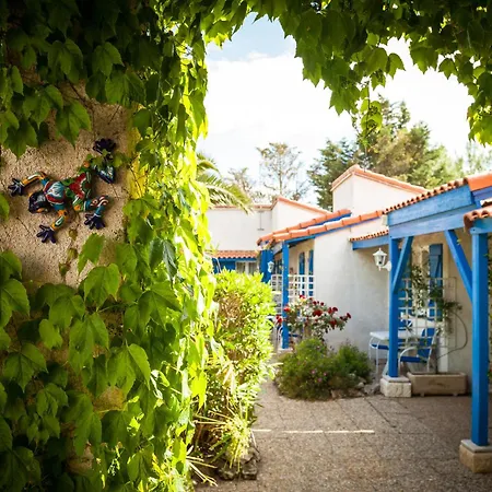 Hotel Des 4 Vents Esprit Camargue Parking Privé Gratuit Aigues-Mortes