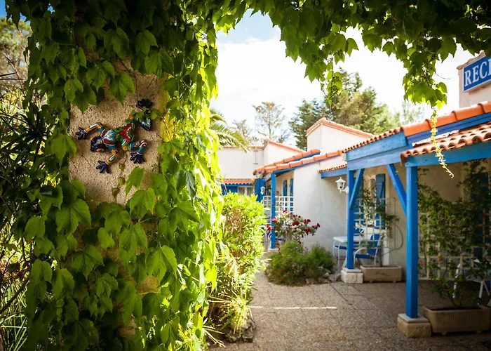 Hotel Hotel Des 4 Vents Aigues-Mortes