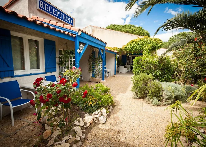 Hotel Des 4 Vents 3* Aigues-Mortes