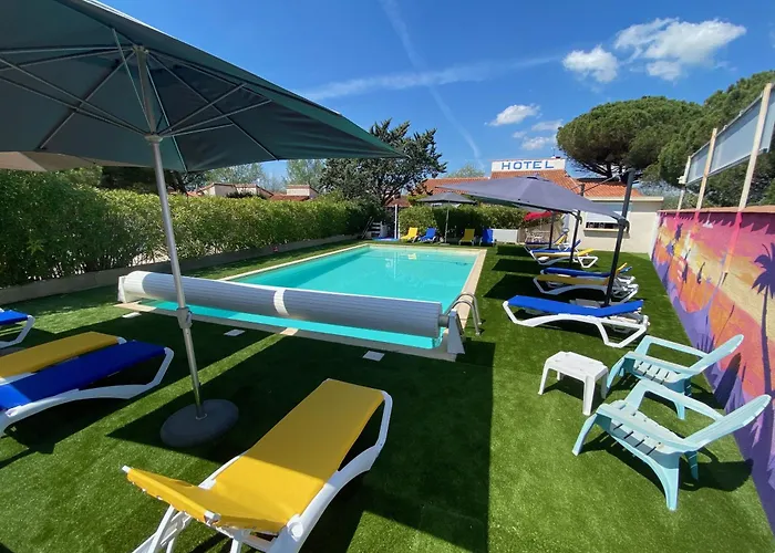 Hotel Des 4 Vents Hotel Aigues-Mortes